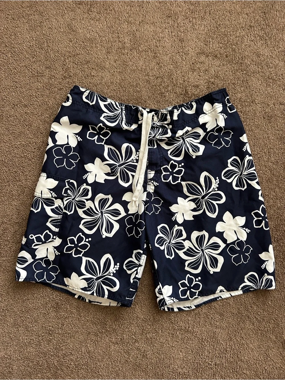 Joe Boxer Y2K White and Navy Hibiscus Swim Trunks